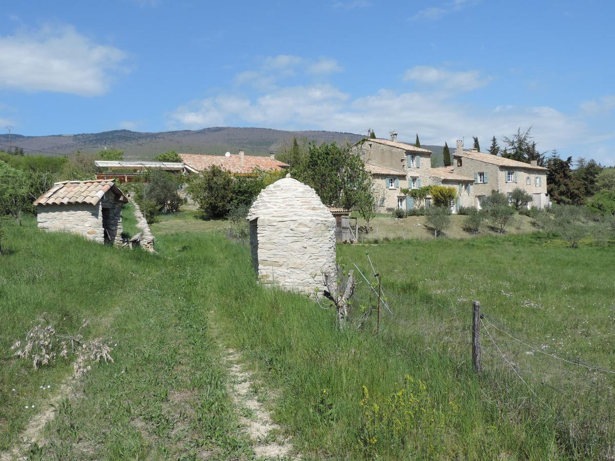 לינה וארוחת בוקר Châteauneuf-Val-Saint-Donat Le Jas De Peguier מראה חיצוני תמונה